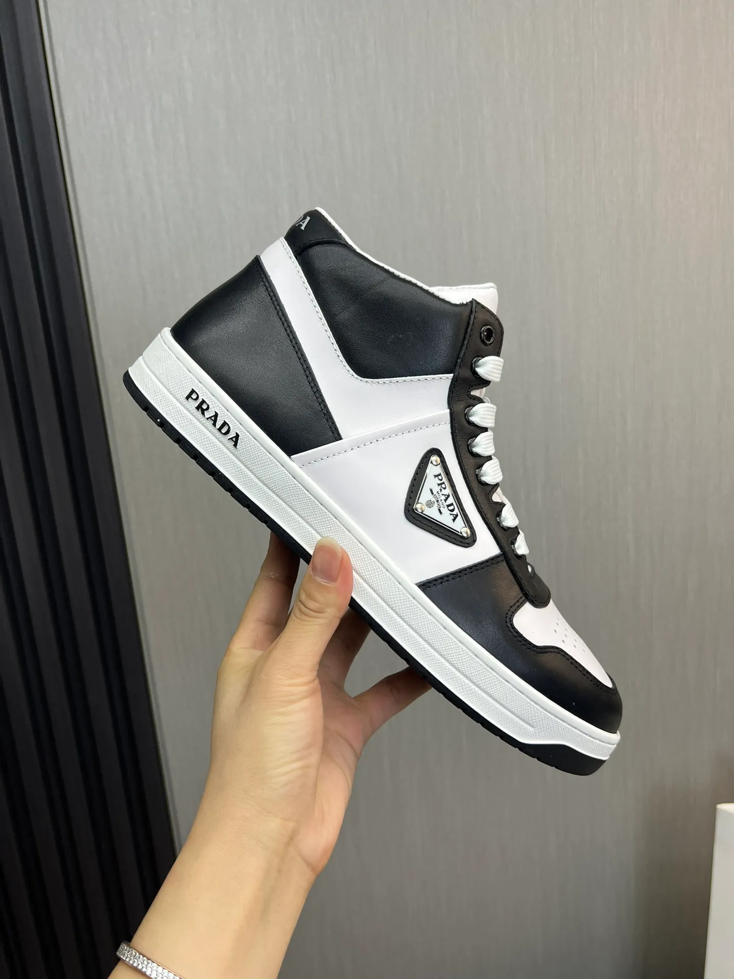 Men's shoes 💰620💰 [PRADA] Autumn and winter hot sale 🔥High quality shipment ✔️Original cowhide + cowhide lining, 1🆚1 replica, original sole, 38-45 (45 customized, non-refundable)